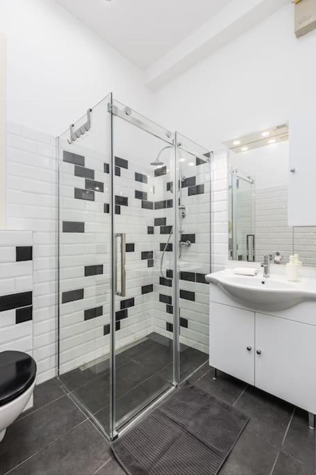 Bold Base Apartment Budapest Extérieur photo